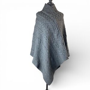 INIS CRAFTS Ireland 100% Merino Wool Cable Knit Poncho Cape in Charcoal Gray M/L